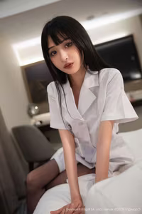 Kiko Mogi: Alluring Beauty in Nurse Uniform - XiuRen No.10373 Collection-5