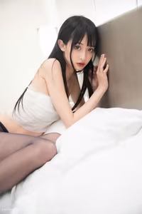 Kiko Mogi: Alluring Beauty in Nurse Uniform - XiuRen No.10373 Collection-17