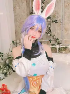 Coser Rinka as Pekomama: Sweet Charm, Captivating Beauty-21