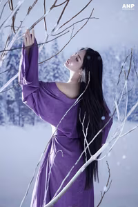 VGU No.85: Discover the Enigmatic Winter Beauty of a Long-Haired Muse Amidst Pure Snow, Adorned in Captivating Purple.-8