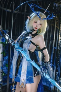 Enchanting Fantasy: The Ethereal Knight Fleurdris Brought to Life by Coser A Xun Kaori-16
