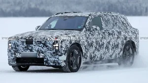 The New Rolls-Royce Cullinan Series II: Redefining Ultra-Luxury SUVs with Bold Design, Innovative Technology, and Unmatched Elegance for Global Elite Travelers-6