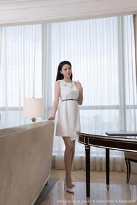 Capturing Elegance: An Ran’s Dreamy Coastal Escape to Zhuhai in XiuRen Series No. 10829-14