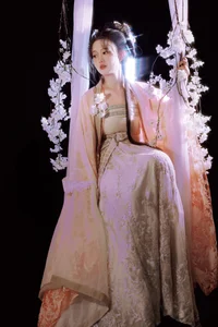 Ethereal Garden Portrait Photography: Art Language Vol.9116 Featuring Model Zhi on a Floral Swing – Aesthetic Outdoor Photoshoot Inspiration-10