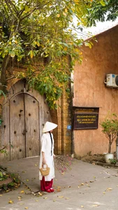 Timeless Grace: Capturing the Beauty of Ao Dai in Duong Lam Ancient Village-8