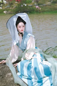 Elegant Portrait Photography: Xiao Lin in YiTuYu Art Language Vol.9341 – Stunning Fashion and Lifestyle Visuals-4