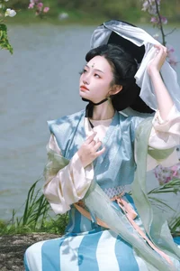 Elegant Portrait Photography: Xiao Lin in YiTuYu Art Language Vol.9341 – Stunning Fashion and Lifestyle Visuals-3