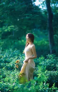 Serene Braided Beauty Bathed in Golden Sunlight-8