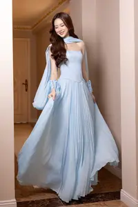 Le Nguyen Bao Ngoc Radiant and Alluring Elegant Beauty Captivating Every Gaze-3