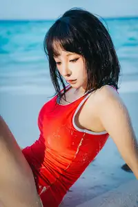 Coser Chun Mo Mo: Exclusive Selfie Collection Showcasing Captivating Beauty.-17