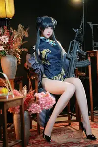 Coser Miyamoto Sakura as Ryuuka Hisaki (Blue Archive): Alluring Warrior Beauty 8059691834-23