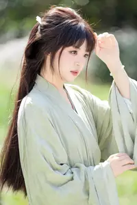 Asian Beauty: Sai Xi Xi Li Ma in Elegant Green Hanfu – YiTuYu Vol.8747 Collection-16
