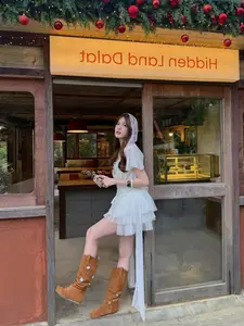 Tang My Han: A Muse's Beauty Amidst Golden Rice Fields, A Breathtaking Moment-6