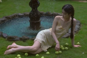 Elegant Private Room Portrait Session with Yi Ming: Art Language Vol.9332 Aesthetic Lifestyle Photography Collection-5