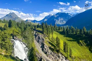 The Tethys Ocean Legacy: Discover How Ancient Seas Created Central Asia's Towering Mountains and Breathtaking Landscapes-1