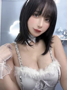 Stunning Hal Haru Cosplay Photography: Exclusive Fantia December 2024 Collection Part 02 - 52 High-Resolution Portraits and Artistic Costume Designs-3