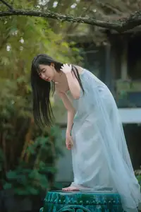 Xiao Yu: Orchid Garden Muse in YiTuYu Vol.8701 – Captivating Serenity Unveiled-42