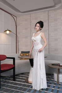 Elegant Fashion Portraiture: Yu Zi Jiang Fish in XiuRen No.10911 – A Stunning Aesthetic Photography Collection for Modern Style Inspiration-20