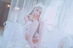 Coser Kurotia Kuro: Sweet Charm in Pure KEMOMIMI WHITE Lingerie (56P)-11