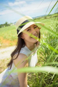 Sarina Momonaga: Tropical Island Escape and Summer Vibes in the Island of Everlasting Summer Collection Part 01-1