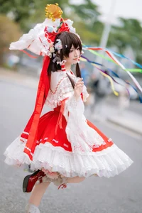 Stunning Hana Cosplay as Hualingmeng at Firefly Animation Carnival: Exquisite Floral Fantasy Fashion and Elegant Hanfu-Inspired Design for Anime Lovers-7