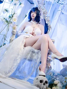 Stunning New Jersey Azur Lane Cosplay by Yi Se Yu: A Futuristic Visual Masterpiece-9