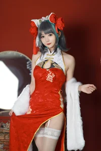 Stunning Azur Lane Cheshire Cosplay by 51 Jiang: Elegant Lunar New Year Qipao Collection and Spring Festival Aesthetic Photography-10