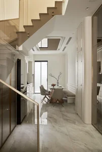 Neoclassical Elegance in a 3m Alley: A Masterpiece of Small-Space Luxury Architecture-18