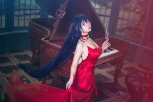 Stunning Taihou Cosplay by Yi Miao Jun: Exclusive Azur Lane Racing Queen Collection (56P) - High-Quality Anime Photography-25