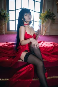Stunning Taihou Cosplay by Yi Miao Jun: Exclusive Azur Lane Racing Queen Collection (56P) - High-Quality Anime Photography-2