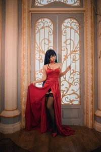 Stunning Taihou Cosplay by Yi Miao Jun: Exclusive Azur Lane Racing Queen Collection (56P) - High-Quality Anime Photography-32