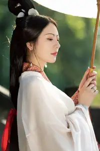 Yan Ru Yu's Timeless Hanfu Elegance: Discover YiTuYu Art Language Vol.8693-5