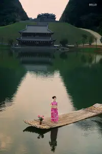Traditional Vietnamese Beauty A Muse by the Ancient Lake Serene Charm-6