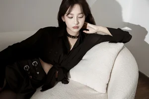 Elegant Portrait Photography by YiTuYu Art Language Vol.9235 Featuring Model Rou Rou – Stunning High-Resolution Aesthetic Gallery-17