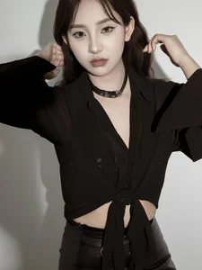 Elegant Portrait Photography by YiTuYu Art Language Vol.9235 Featuring Model Rou Rou – Stunning High-Resolution Aesthetic Gallery-12