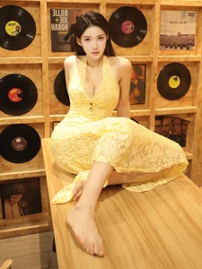 Li Shuang Er: A Classic Melody of Beauty - XiuRen Part01-18