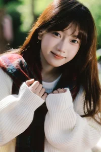 Early Autumn Fashion and Aesthetic Portrait Photography: YiTuYu Art Language Vol.9378 cc Featuring Model Cc-3