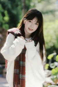 Early Autumn Fashion and Aesthetic Portrait Photography: YiTuYu Art Language Vol.9378 cc Featuring Model Cc-9