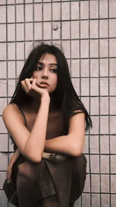 Urban Elegance: Capturing the Cinematic Street Style of Chen Yuan in Art Language Vol. 9091-3