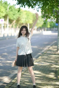 Stunning Portrait Photography of Xiao Wan in YiTuYu Art Language Vol.9292: Aesthetic School-Inspired Senior Sister Concept-9