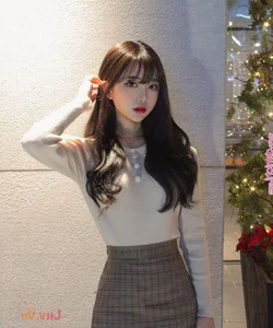 Radiant K-Beauty Inspiration: Sweet and Elegant Korean Girl Aesthetic-32