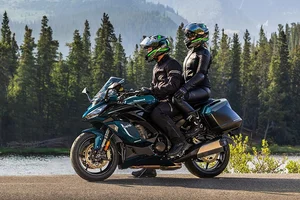 Conquer the horizon with the all-new Kawasaki Ninja 1100SX 2026 sport tourer-6