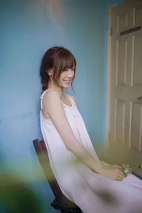 Aesthetic Sunset Portraits: Kan Bu Qing Xiao Gui in YiTuYu Art Language Vol.9137 – Capturing the Magic of Golden Hour Photography-29