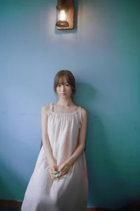 Aesthetic Sunset Portraits: Kan Bu Qing Xiao Gui in YiTuYu Art Language Vol.9137 – Capturing the Magic of Golden Hour Photography-21