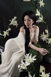 VGU No.34: Elegant Vietnamese Woman Amidst Pristine White Lilies-8