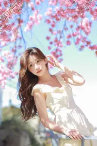 Captivating chickkii: A Vision of Spring Under Cherry Blossoms - YiTuYu Vol.8707-3