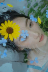 Ethereal Blue Snowflake Aesthetic: Featuring Model A Ji Yuan Zi in Art Language Vol.9320 Photography Collection-13