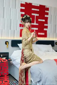 XiuRen No.10567: Yue Er Yue Er's Enchanting Traditional Bridal Photoshoot-0