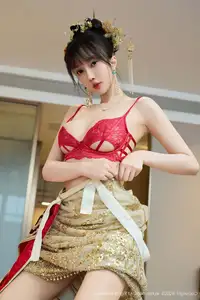 XiuRen No.10567: Yue Er Yue Er's Enchanting Traditional Bridal Photoshoot-26