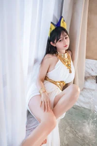 Sakurai Ningning: The Ethereal White Cat Girl Cosplay Aesthetic-23